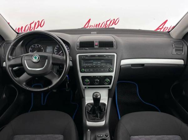 Skoda Octavia II (A5) Рестайлинг с пробегом 2008 года, цена 579 000 рублей, 213498 км, универсал, Автокод Объявления