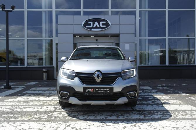 Renault Logan II Рестайлинг с пробегом 2021 года, цена 1 249 000 рублей, 119000 км, седан, Автокод Объявления