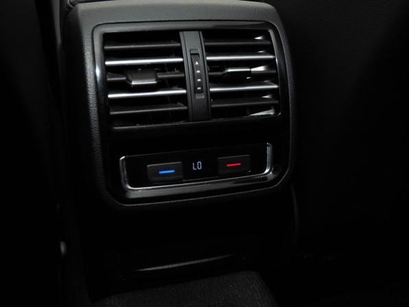 Volkswagen Passat B8 с пробегом 2017 года, цена 1 780 000 рублей, 201375 км, седан, Автокод Объявления