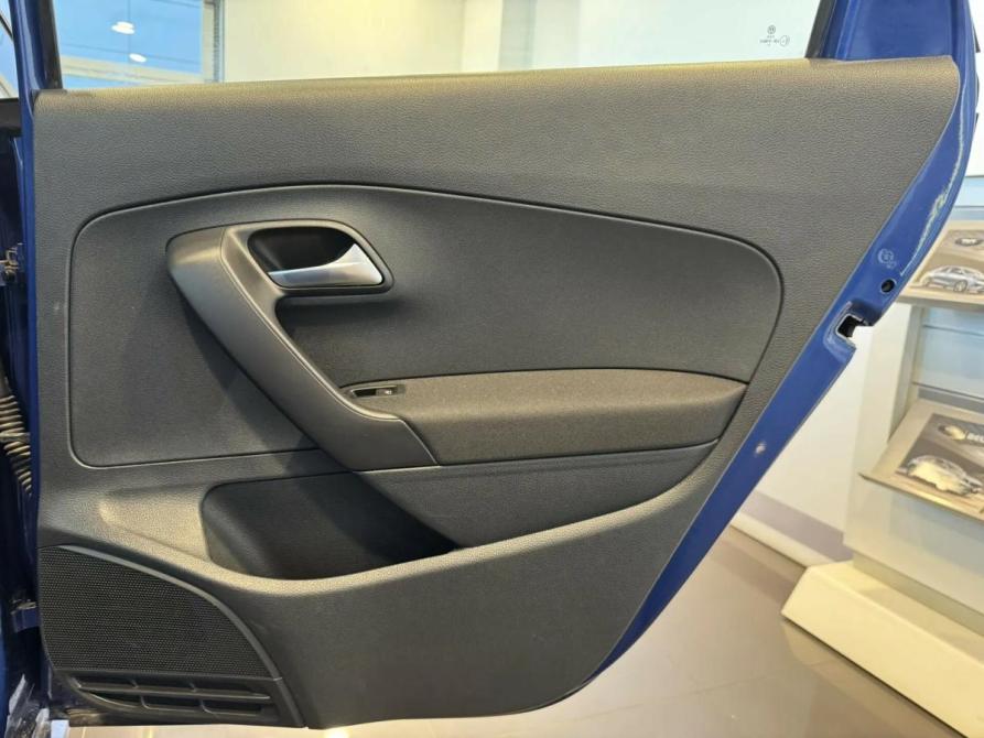 Volkswagen Polo V Рестайлинг Подольск  - изображение 16