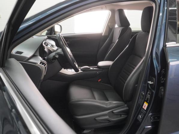 Lexus NX I с пробегом 2015 года, цена 3 339 000 рублей, 59217 км, внедорожник, Автокод Объявления