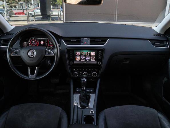 Skoda Octavia III (A7) Рестайлинг с пробегом 2020 года, цена 2 320 000 рублей, 95263 км, лифтбек, Автокод Объявления