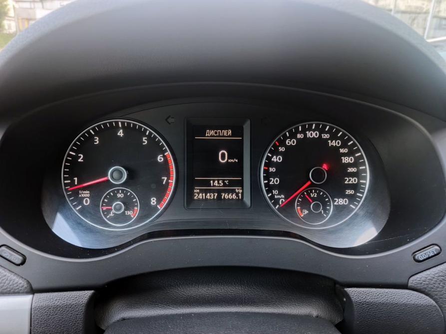 Volkswagen Jetta VI Брянск  - изображение 12