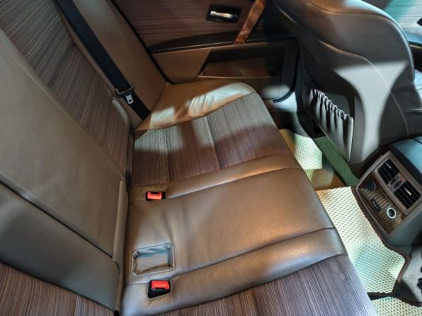 BMW 5 серии V (E60/E61) с пробегом 2006 года, цена 1 291 700 рублей, 357163 км, седан, Автокод Объявления