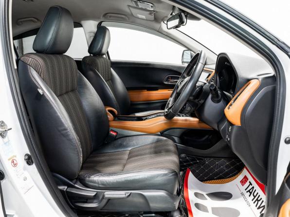 Honda Vezel I с пробегом 2014 года, цена 1 330 000 рублей, 170225 км, внедорожник, Автокод Объявления
