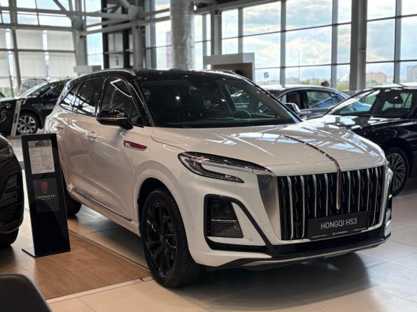 Hongqi HS3 с пробегом 2024 года, цена 2 949 000 рублей, 30399 км, внедорожник, Автокод Объявления