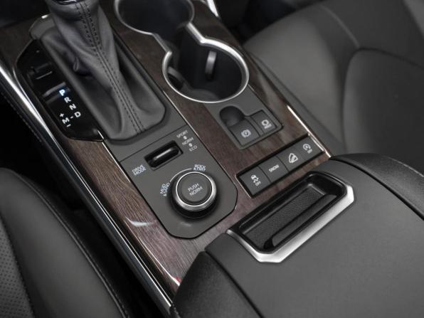 Toyota Highlander IV (XU70) с пробегом 2025 года, цена 5 500 000 рублей, 26 км, внедорожник, Автокод Объявления