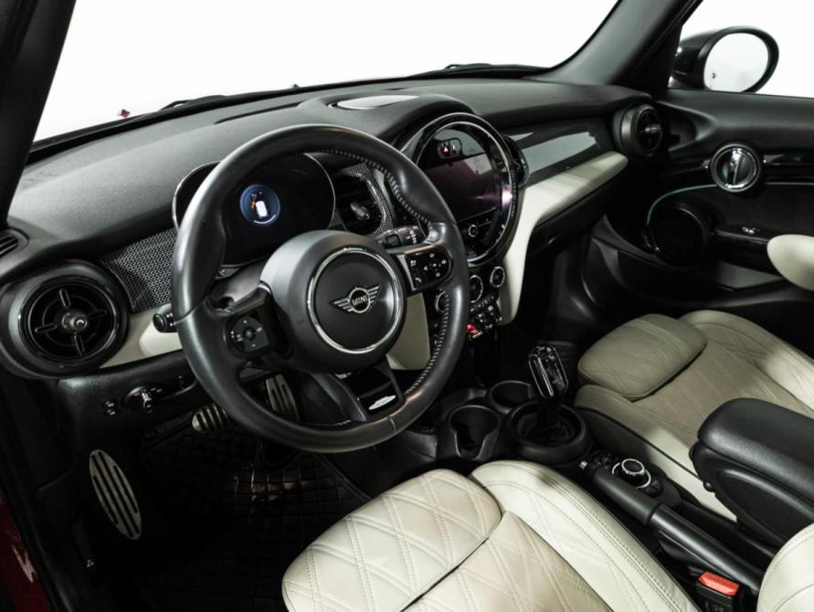 Mini Hatch III (F55/F56) Рестайлинг 2 Санкт-Петербург  - изображение 11