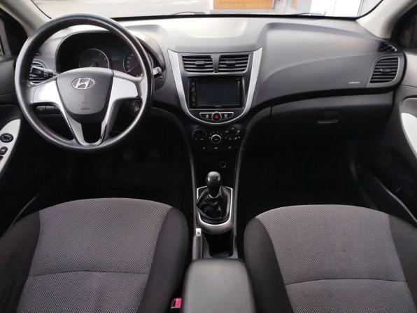 Hyundai Solaris I с пробегом 2011 года, цена 465 000 рублей, 305126 км, седан, Автокод Объявления