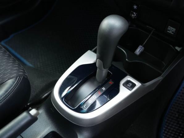 Honda Fit III Рестайлинг с пробегом 2017 года, цена 1 155 000 рублей, 81419 км, хэтчбек, Автокод Объявления