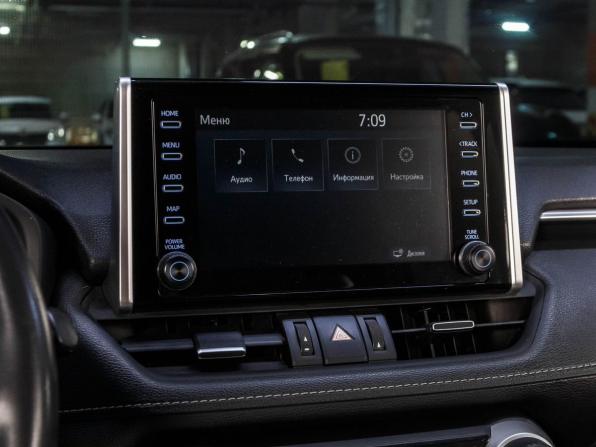 Toyota RAV4 V (XA50) с пробегом 2021 года, цена 3 799 000 рублей, 97159 км, внедорожник, Автокод Объявления