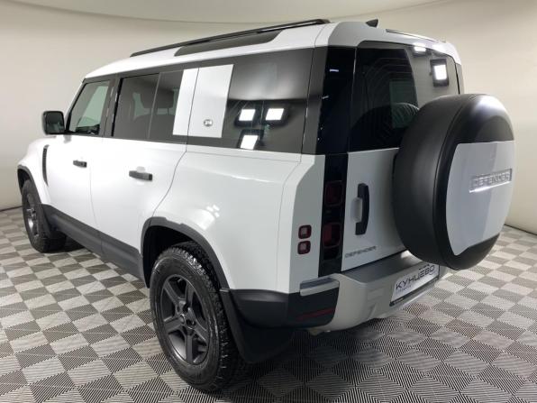 Land Rover Defender II с пробегом 2021 года, цена 5 380 000 рублей, 33244 км, внедорожник, Автокод Объявления