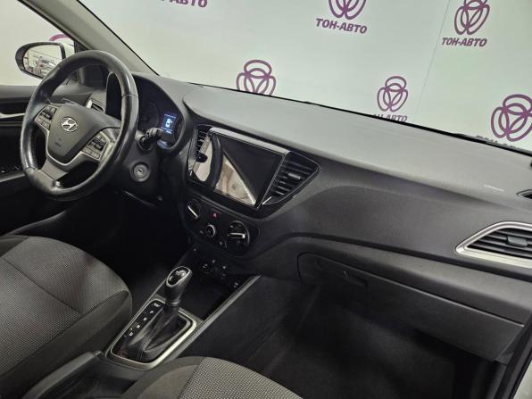 Hyundai Solaris II с пробегом 2019 года, цена 1 365 000 рублей, 87599 км, седан, Автокод Объявления