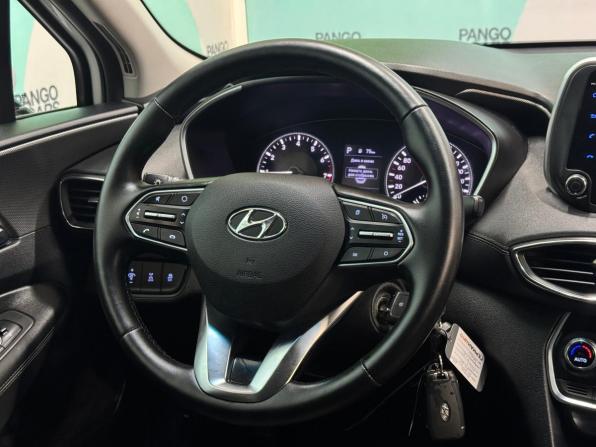 Hyundai Santa Fe IV с пробегом 2019 года, цена 2 399 000 рублей, 180067 км, внедорожник, Автокод Объявления