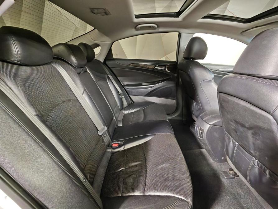 Hyundai Sonata VI (YF) Москва  - изображение 16