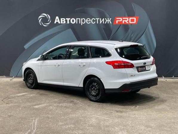 Ford Focus III Рестайлинг с пробегом 2017 года, цена 940 000 рублей, 120000 км, универсал, Автокод Объявления