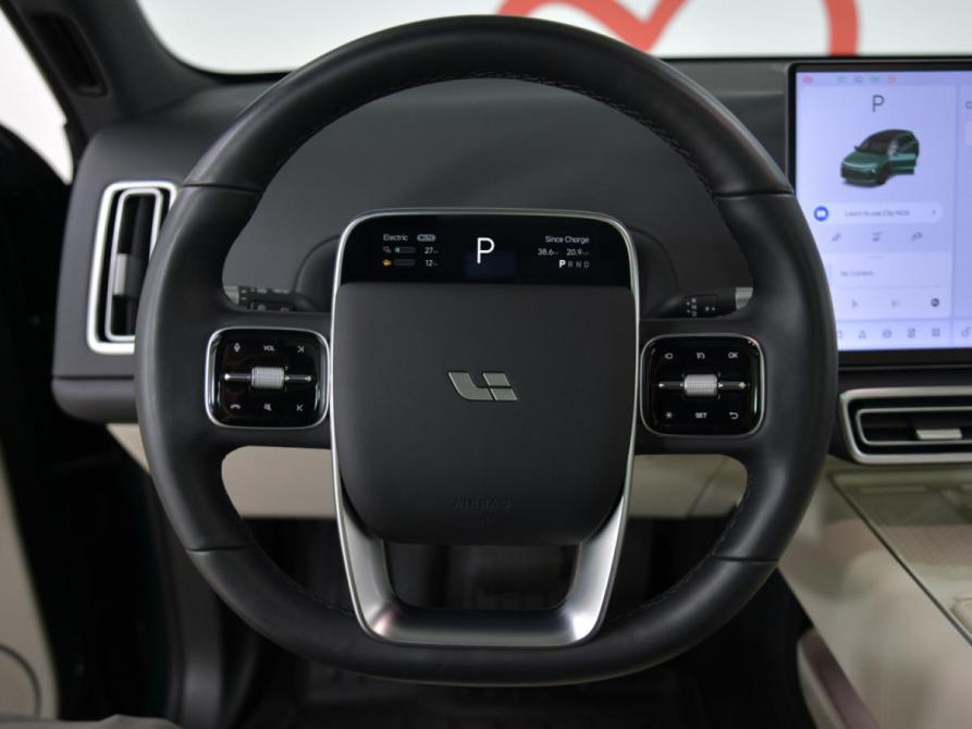 Li Auto (Lixiang) L6 Москва  - изображение 11