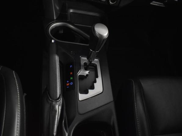 Toyota RAV4 IV (XA40) Рестайлинг с пробегом 2016 года, цена 1 855 000 рублей, 217436 км, внедорожник, Автокод Объявления