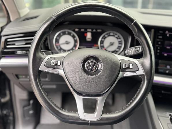 Volkswagen Touareg III с пробегом 2019 года, цена 4 149 000 рублей, 149200 км, внедорожник, Автокод Объявления