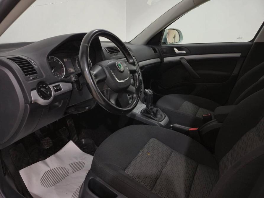 Skoda Octavia II (A5) Рестайлинг Альметьевск  - изображение 9