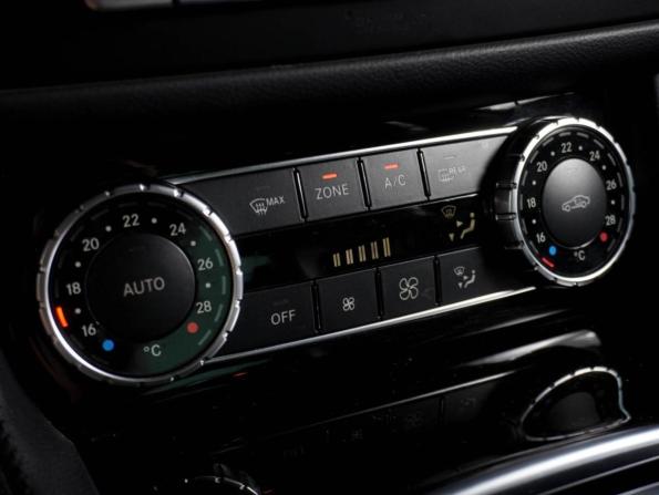 Mercedes-Benz CLS II (C218) Рестайлинг с пробегом 2015 года, цена 2 499 000 рублей, 338338 км, седан, Автокод Объявления