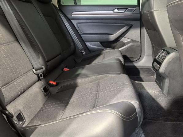 Volkswagen Passat B8 с пробегом 2018 года, цена 2 949 900 рублей, 113992 км, универсал, Автокод Объявления