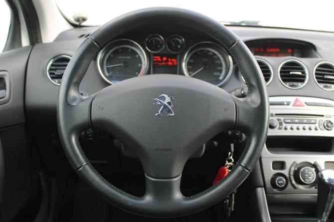 Peugeot 308 I Рестайлинг с пробегом 2011 года, цена 499 000 рублей, 120000 км, хэтчбек, Автокод Объявления