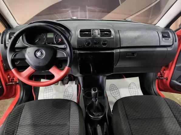 Skoda Fabia II Рестайлинг с пробегом 2013 года, цена 590 000 рублей, 165290 км, хэтчбек, Автокод Объявления