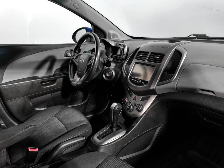 Chevrolet Aveo II Санкт-Петербург  - изображение 13