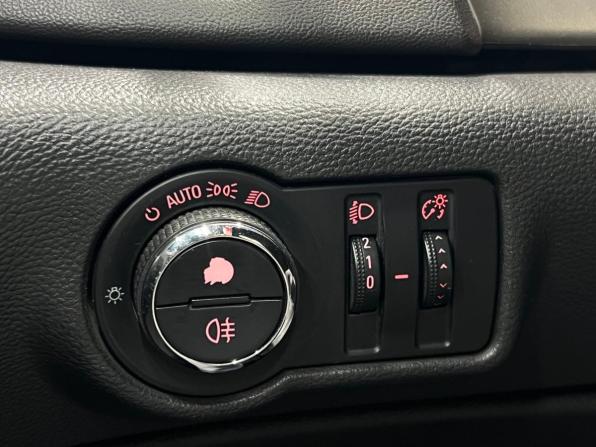 Opel Astra J с пробегом 2012 года, цена 659 500 рублей, 158356 км, хэтчбек, Автокод Объявления