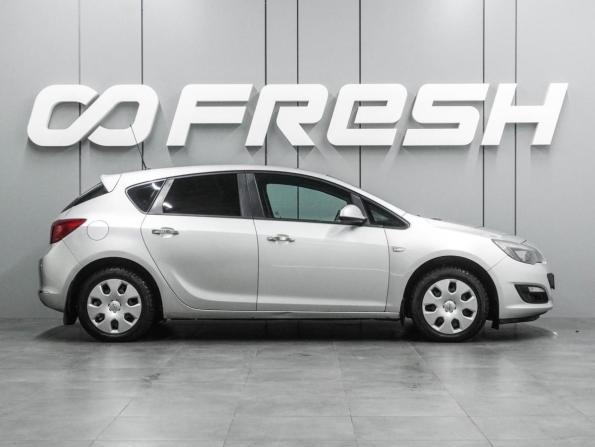 Opel Astra J Рестайлинг с пробегом 2014 года, цена 647 000 рублей, 204622 км, хэтчбек, Автокод Объявления