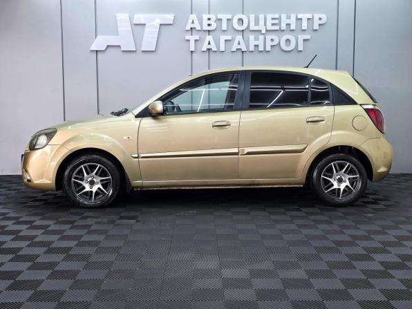 Kia Rio II Рестайлинг с пробегом 2009 года, цена 699 000 рублей, 171000 км, хэтчбек, Автокод Объявления