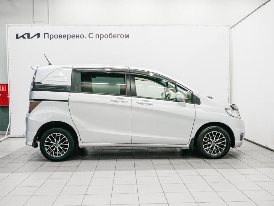 Honda Freed I Рестайлинг Красноярск  - изображение 7