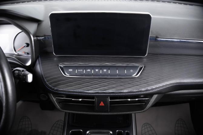 Haval Jolion I с пробегом 2022 года, цена 1 999 000 рублей, 91000 км, внедорожник, Автокод Объявления