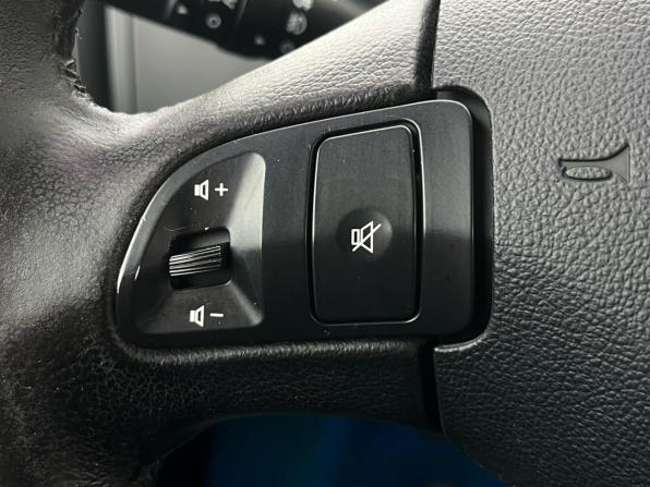 Kia Ceed I Рестайлинг с пробегом 2011 года, цена 450 000 рублей, 322900 км, хэтчбек, Автокод Объявления
