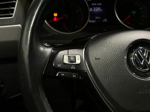 Volkswagen Tiguan II с пробегом 2018 года, цена 2 320 000 рублей, 161665 км, внедорожник, Автокод Объявления