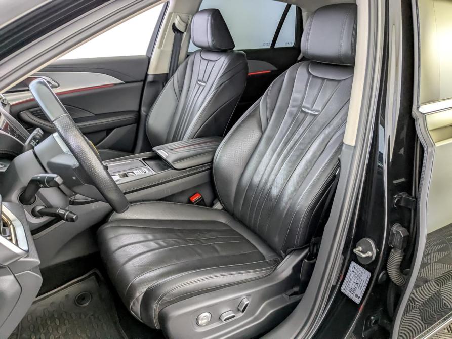 Hongqi H5 II Москва  - изображение 21