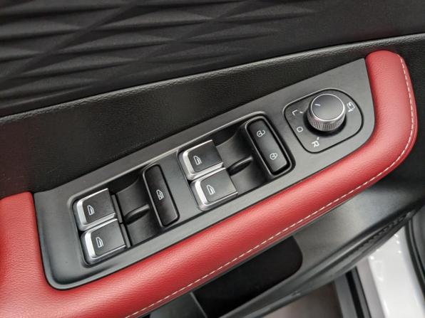 Geely Coolray I Рестайлинг с пробегом 2024 года, цена 2 150 000 рублей, 51404 км, внедорожник, Автокод Объявления