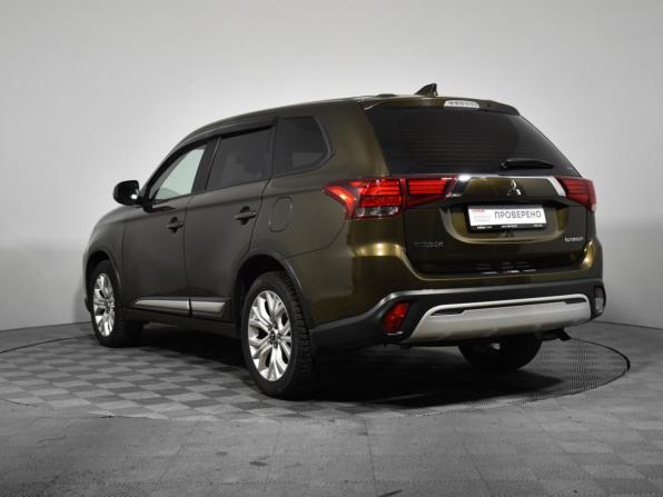Mitsubishi Outlander III Рестайлинг 3 с пробегом 2019 года, цена 2 230 000 рублей, 89993 км, внедорожник, Автокод Объявления