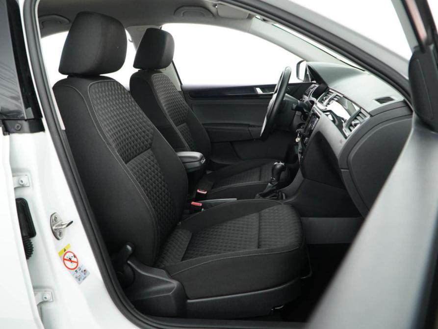 Skoda Rapid I Рестайлинг Москва  - изображение 8