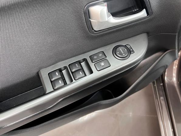 Kia Rio III Рестайлинг с пробегом 2015 года, цена 1 345 000 рублей, 24800 км, седан, Автокод Объявления