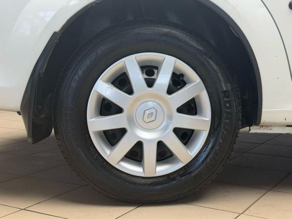 Renault Logan I Рестайлинг с пробегом 2011 года, цена 599 000 рублей, 87780 км, седан, Автокод Объявления