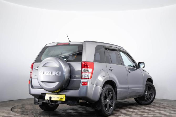 Suzuki Grand Vitara II с пробегом 2008 года, цена 699 000 рублей, 197584 км, внедорожник, Автокод Объявления