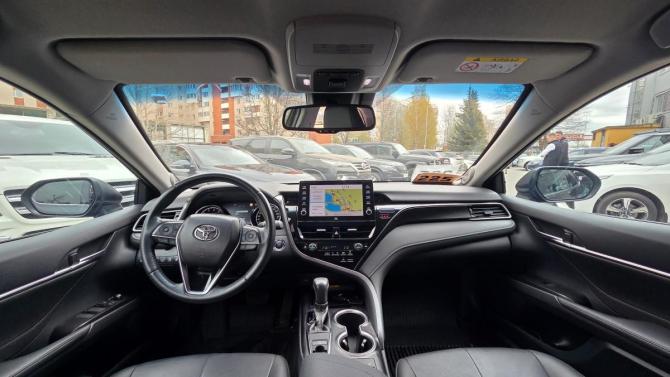 Toyota Camry VIII (XV70) Рестайлинг с пробегом 2021 года, цена 3 349 000 рублей, 67000 км, седан, Автокод Объявления