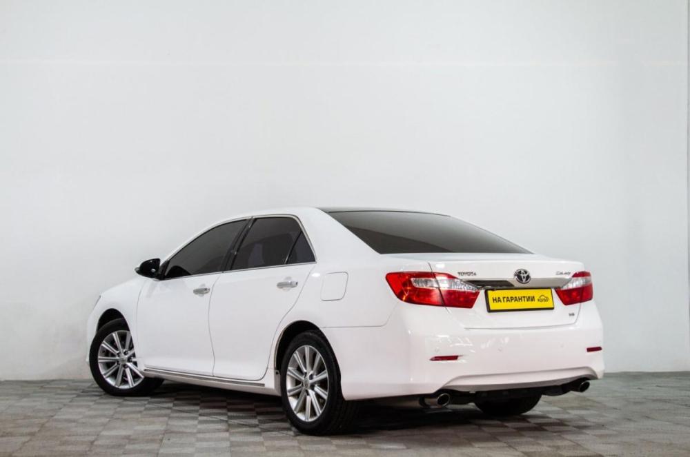Toyota Camry VII (XV50) Сургут  - изображение 7