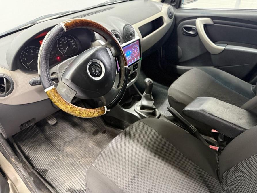 Renault Logan I Рестайлинг Саратов  - изображение 7