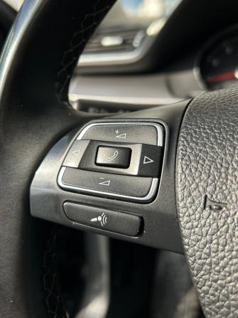 Volkswagen Passat B7 с пробегом 2011 года, цена 1 120 000 рублей, 207437 км, седан, Автокод Объявления