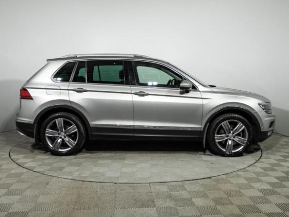 Volkswagen Tiguan II с пробегом 2017 года, цена 2 849 000 рублей, 139172 км, внедорожник, Автокод Объявления
