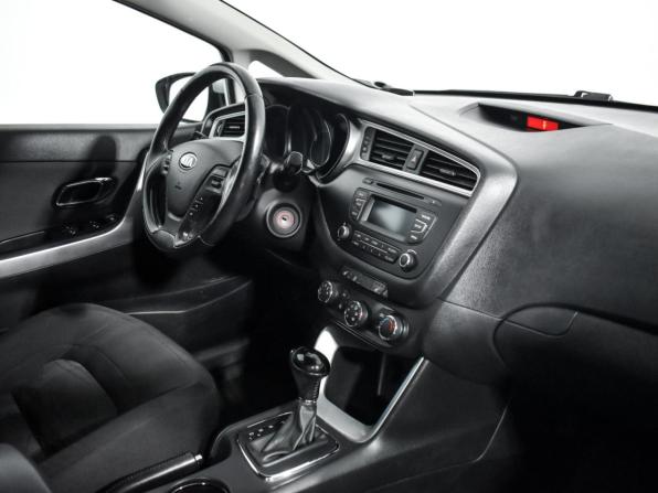 Kia Ceed II Рестайлинг с пробегом 2016 года, цена 1 220 000 рублей, 164191 км, универсал, Автокод Объявления