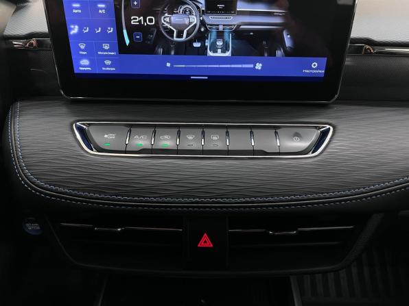 Haval Jolion I Рестайлинг с пробегом 2024 года, цена 2 130 000 рублей, 38609 км, внедорожник, Автокод Объявления